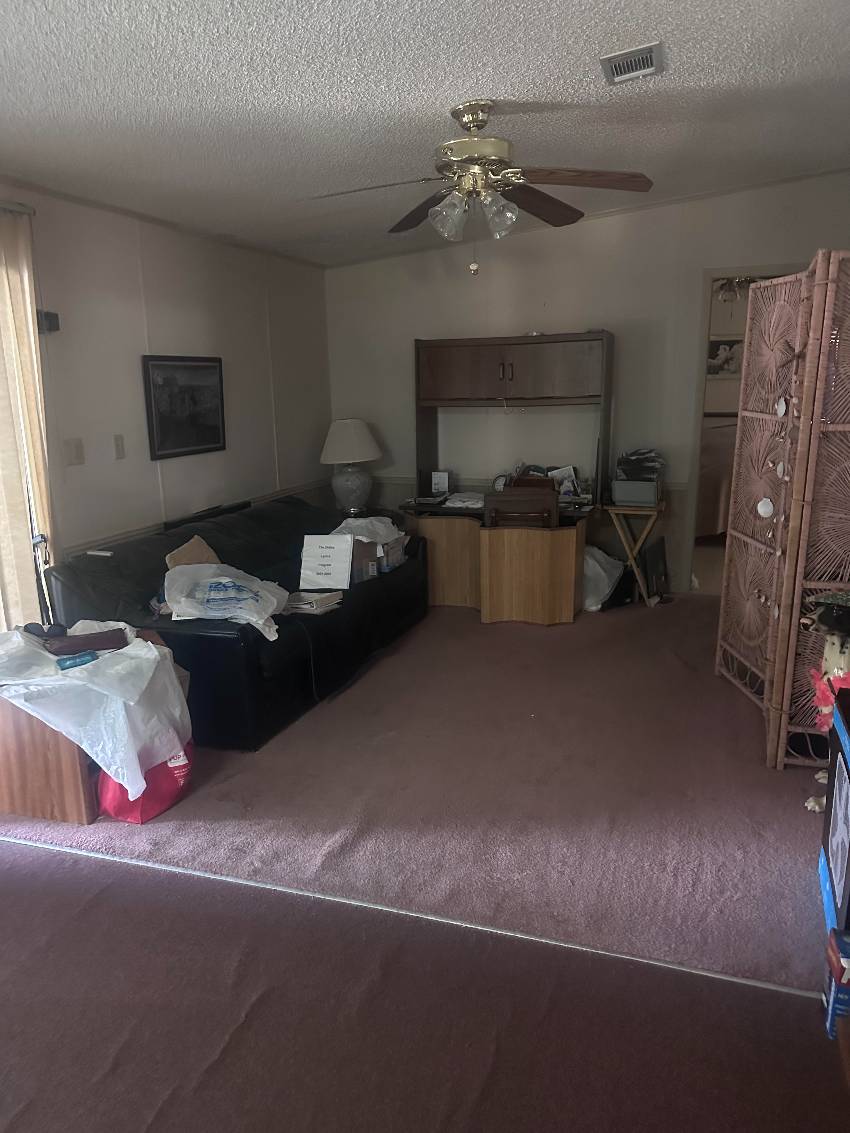307 Vista Dr a Tampa, FL Mobile or Manufactured Home for Sale
